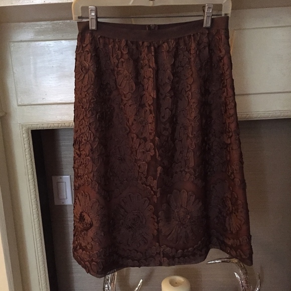π π Transform Your Wardrobe with the Chic H&M Brown Ribbon Skirt! π π - Picture 7 of 8